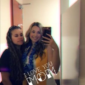 Meet your Posher, Abigail